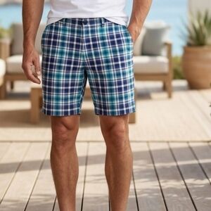 GAP Blue Plaid Men's Flat Front Shorts Size 33